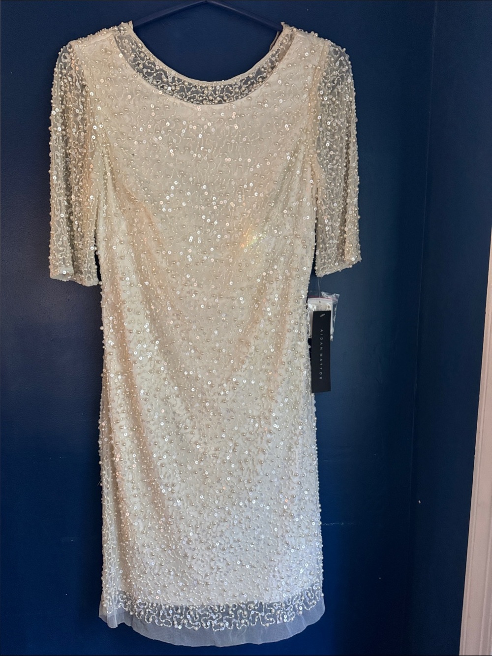 Sequin-Embellished Ivory Midi Dress with Short Sleeves
